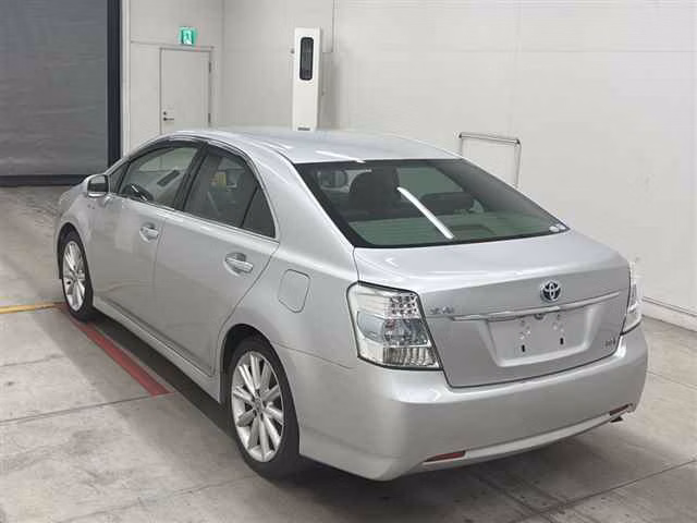 TOYOTA SAI