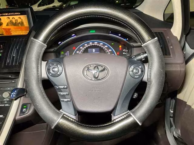 TOYOTA SAI