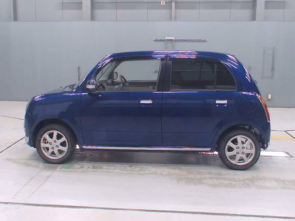 DAIHATSU MIRA GINO