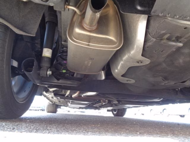 NISSAN AURA