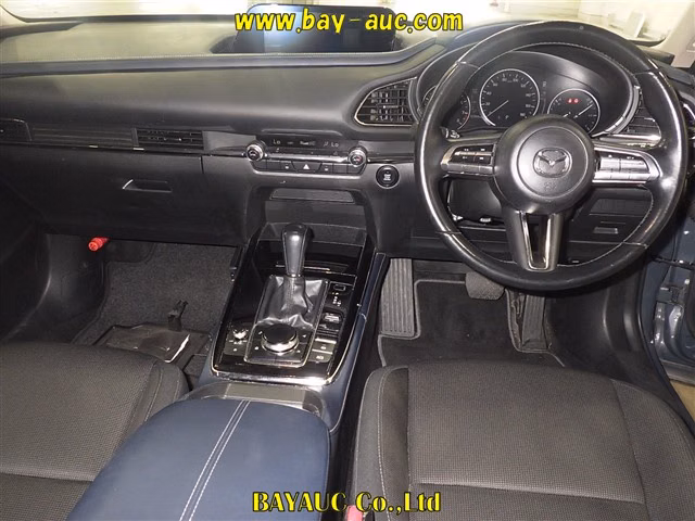 MAZDA CX-30