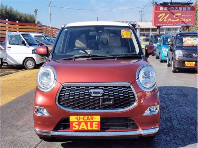 DAIHATSU CAST