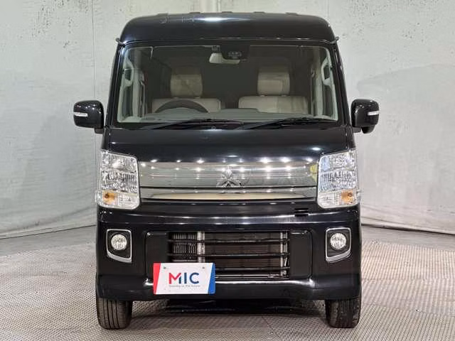 MITSUBISHI TOWN BOX