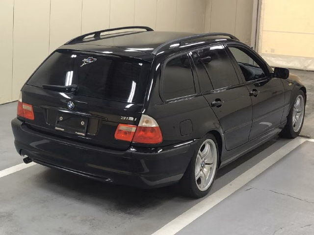 BMW 3-SERIES