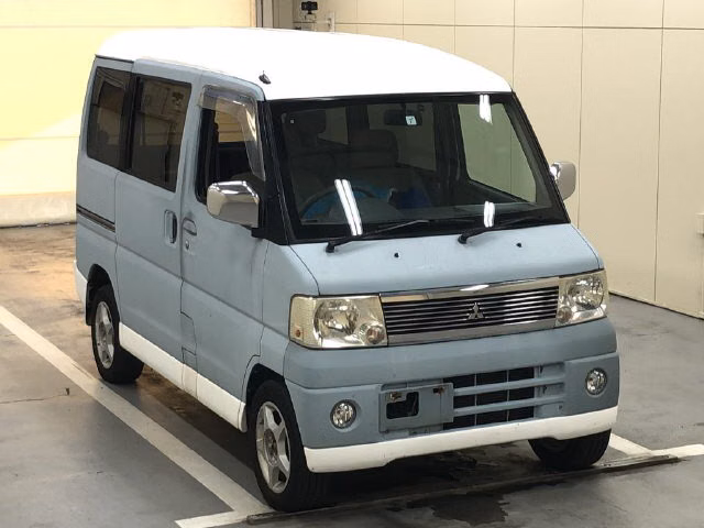MITSUBISHI TOWN BOX