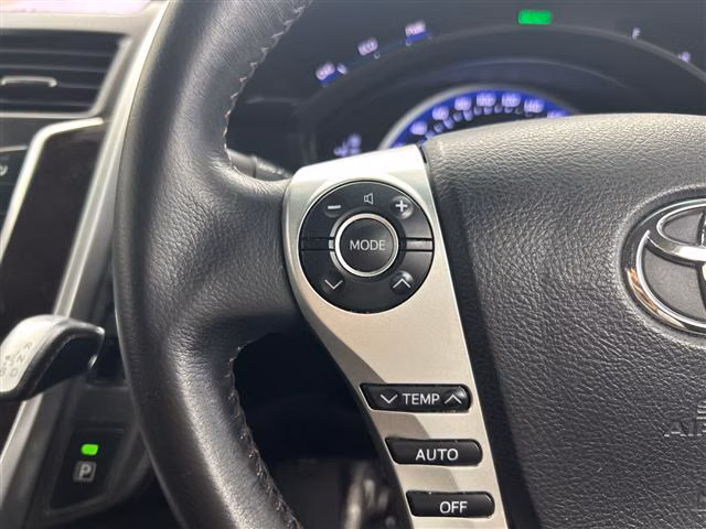 TOYOTA SAI