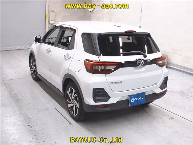 TOYOTA RAIZE
