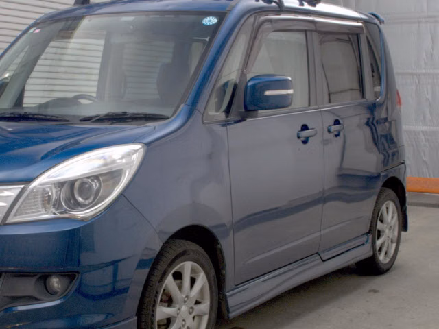 MITSUBISHI DELICA D:2