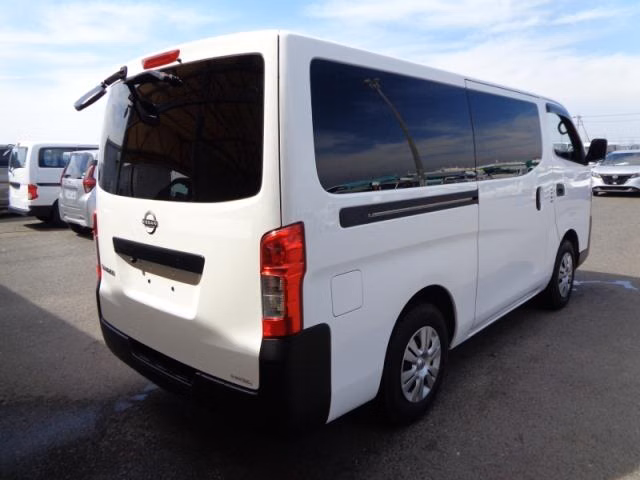 NISSAN CARAVAN
