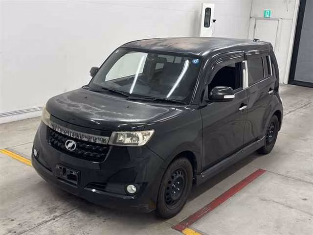 TOYOTA BB