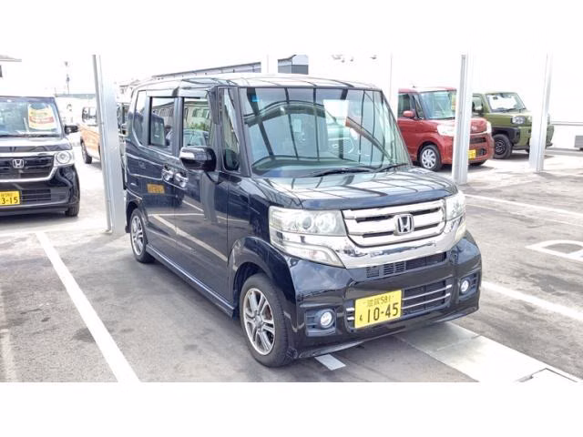 HONDA N-BOX