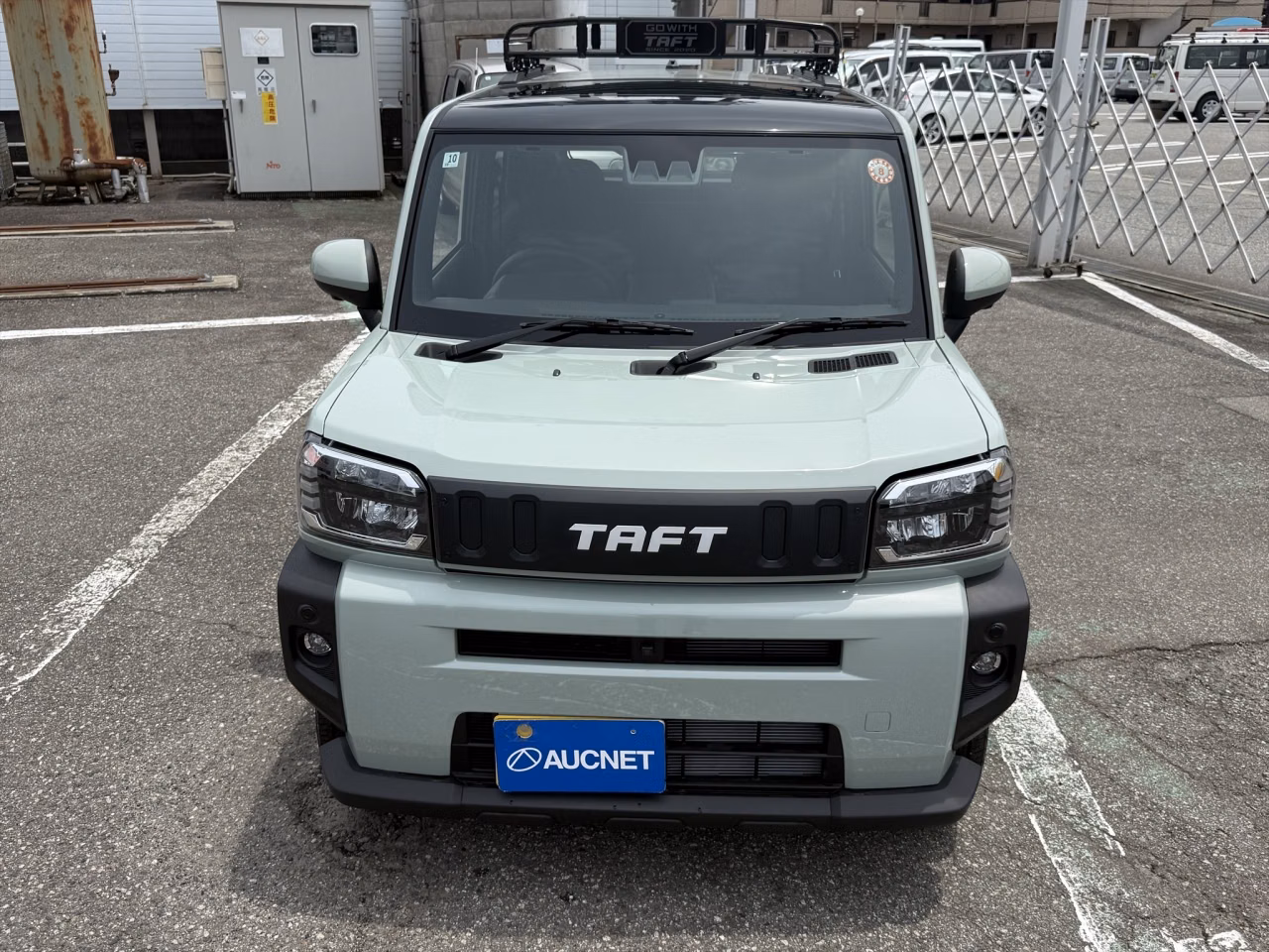 DAIHATSU TAFT