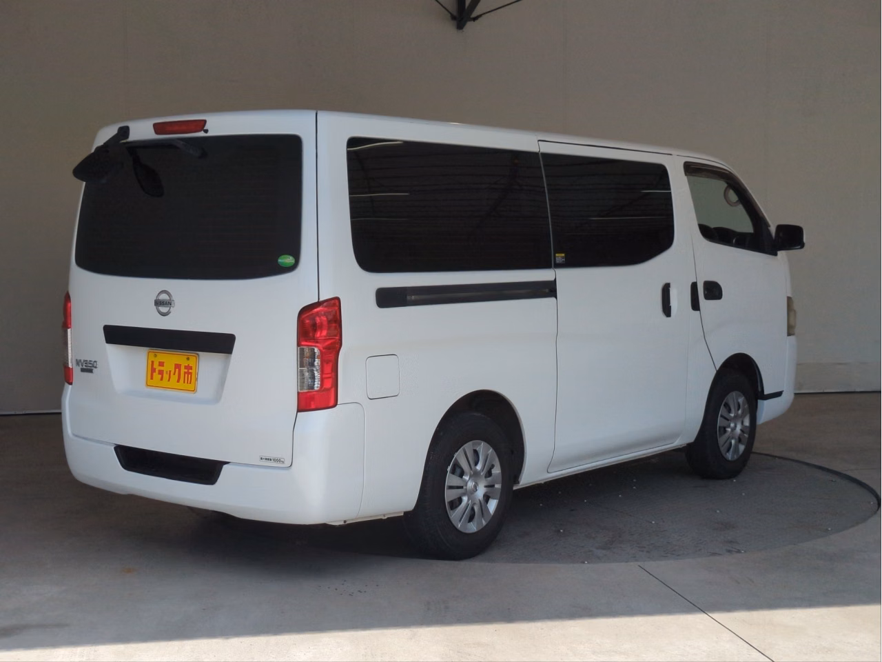 NISSAN NV350 CARAVAN