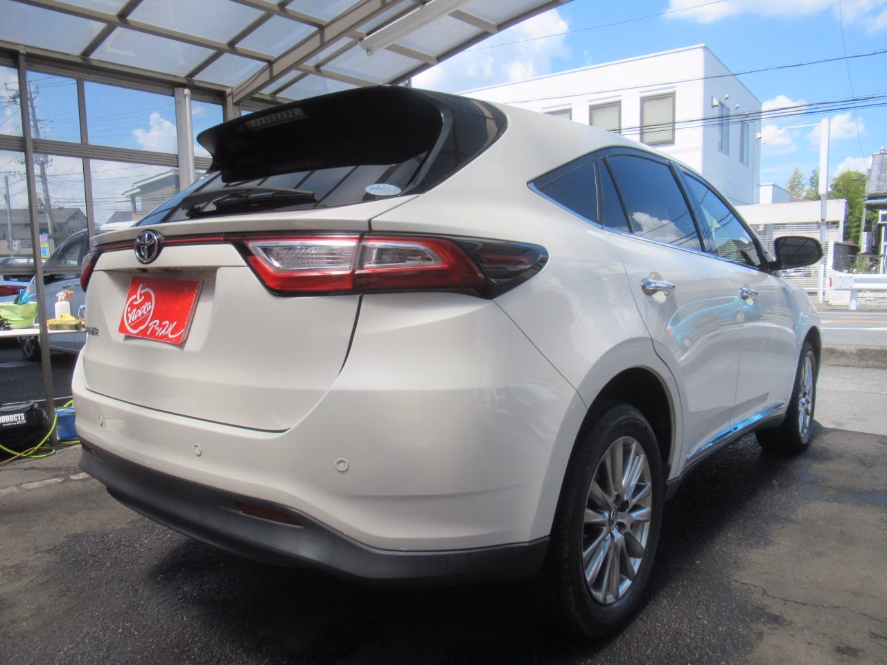TOYOTA HARRIER