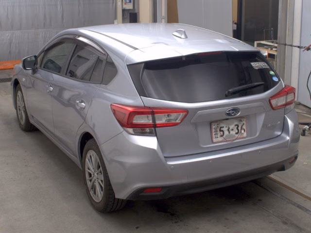 SUBARU IMPREZA