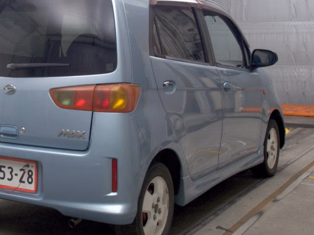 DAIHATSU MAX