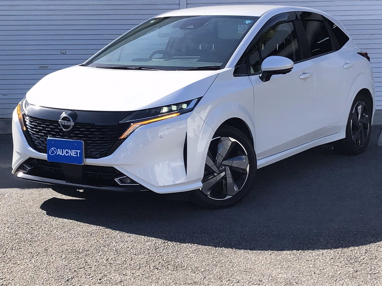 Nissan Aura