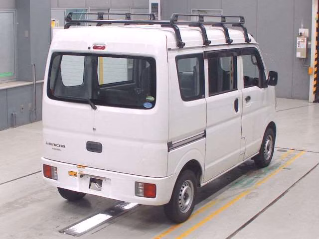 MITSUBISHI MINICAB