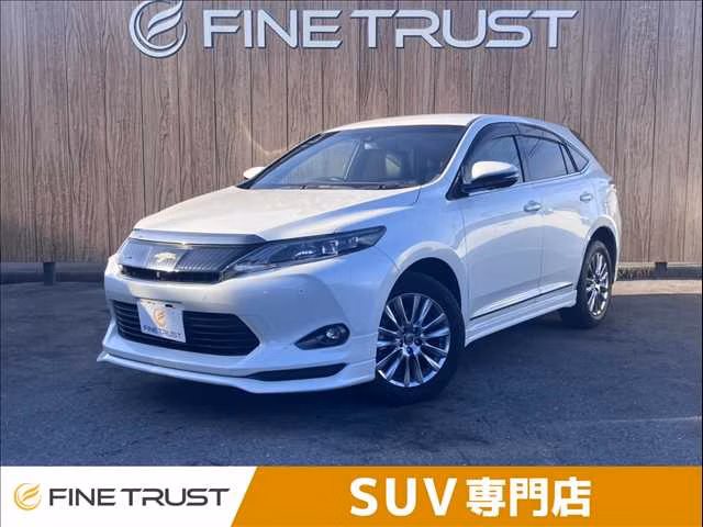 TOYOTA HARRIER