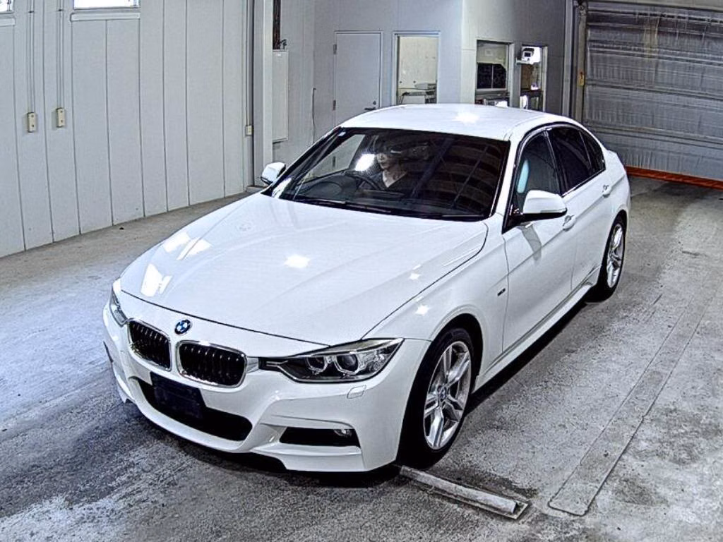 BMW 3-SERIES