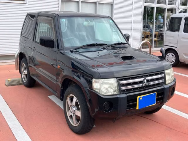 MITSUBISHI PAJERO MINI