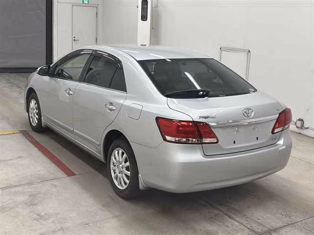 TOYOTA PREMIO