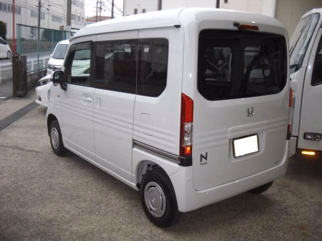 HONDA N-VAN