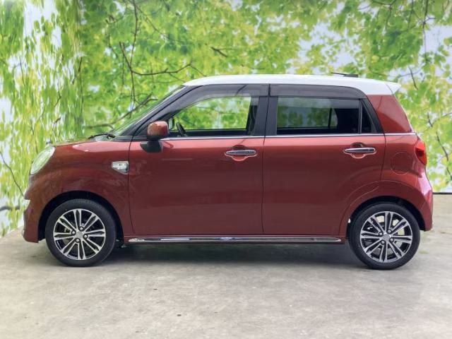 DAIHATSU CAST