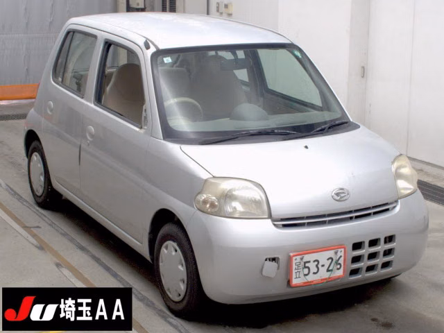 DAIHATSU ESSE