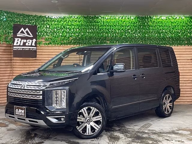 MITSUBISHI DELICA D:5