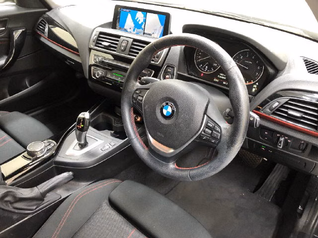 BMW 1-SERIES
