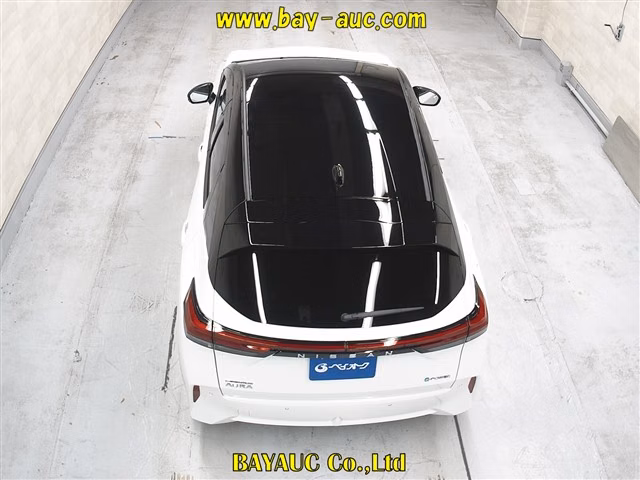 NISSAN AURA