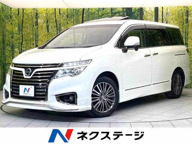NISSAN ELGRAND