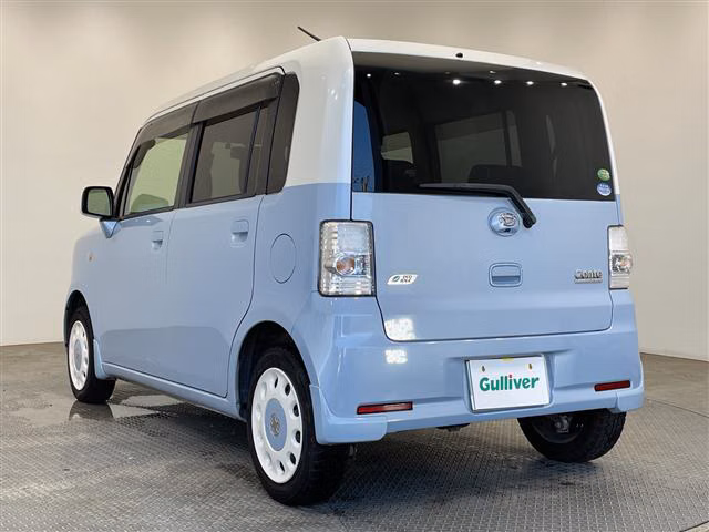 DAIHATSU MOVE CONTE