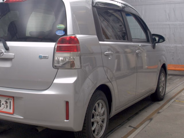 TOYOTA SPADE