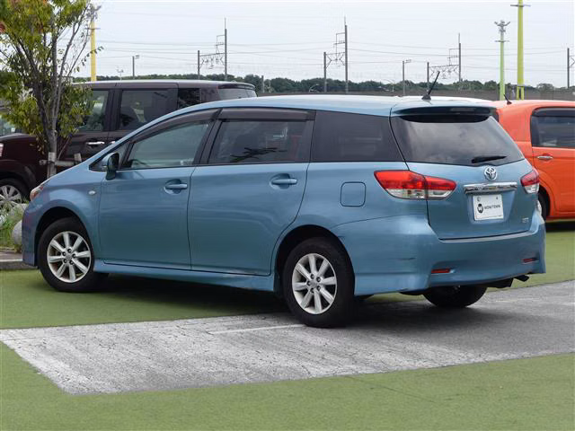 TOYOTA WISH