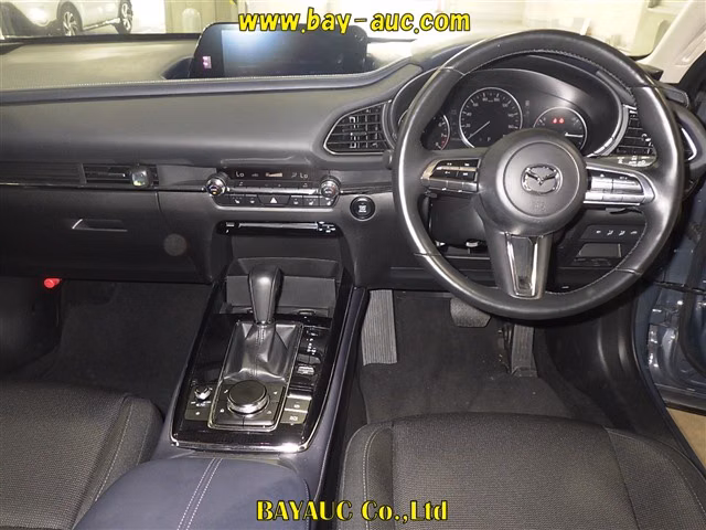 MAZDA CX-30