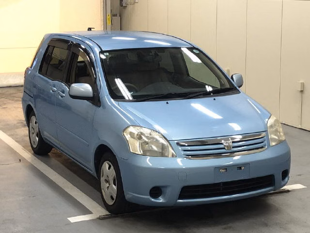 TOYOTA RAUM