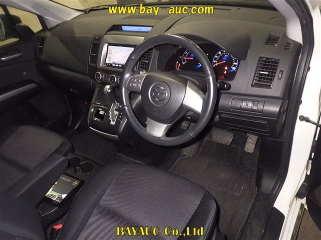 MAZDA MPV