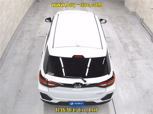 DAIHATSU ROCKY