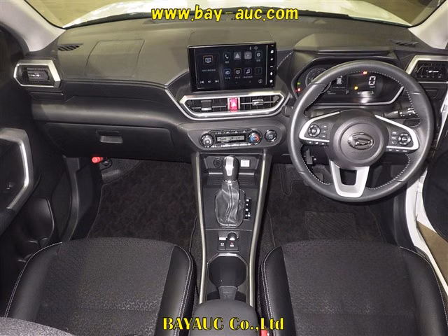 DAIHATSU ROCKY