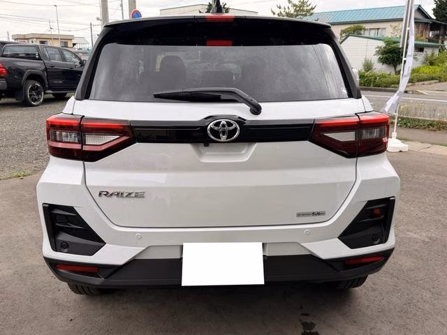 TOYOTA RAIZE