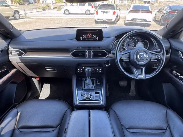 MAZDA CX-8