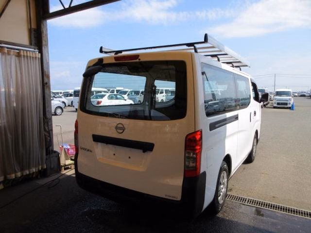 NISSAN CARAVAN