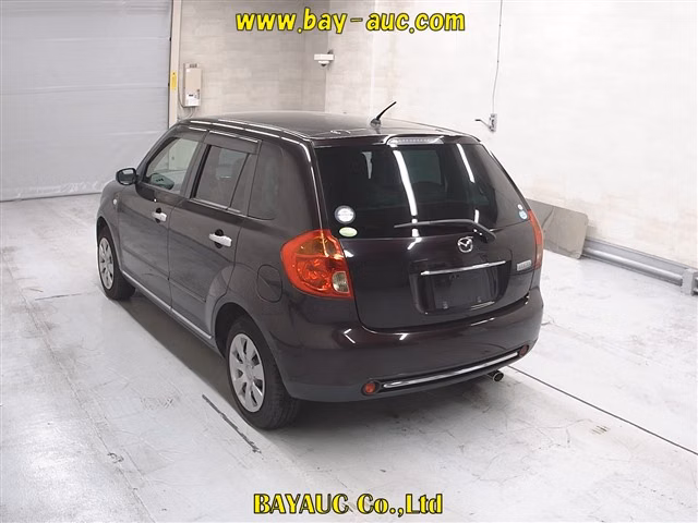 MAZDA VERISA