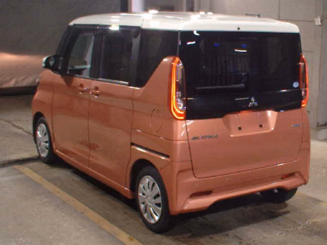 MITSUBISHI EK SPACE