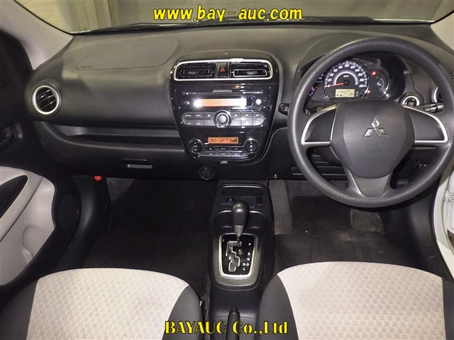 MITSUBISHI MIRAGE