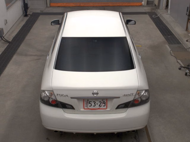 NISSAN FUGA