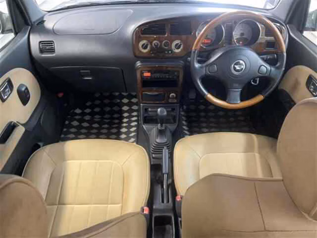 DAIHATSU MIRA GINO