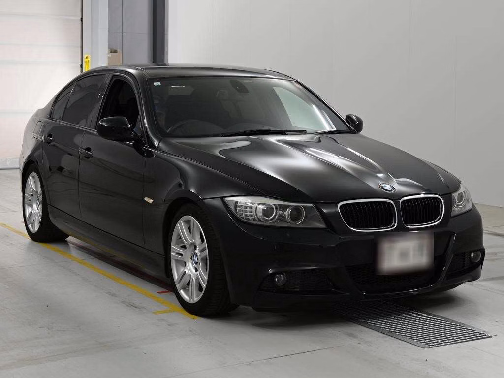 BMW 3-SERIES